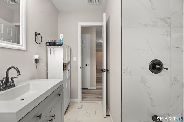 175 Reservoir Road, Newington, CT 06111