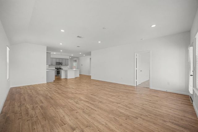 1932 Bandito Bluff PASS, Leander, TX 78641