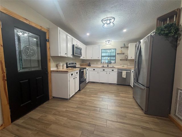 588 County Road 2307, Cleveland, TX 77327