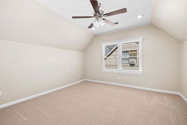 2889 CORDIE LEE LN, Germantown, TN 38138