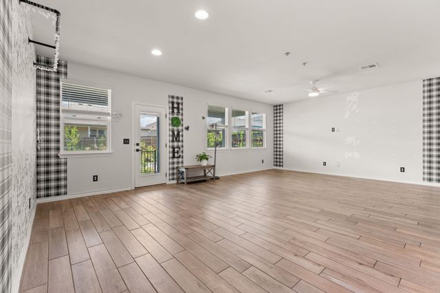 200 Caisson TRL, Liberty Hill, TX 78642