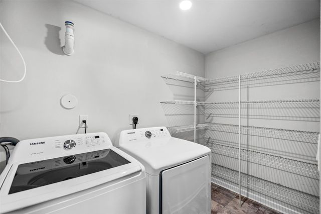 5880 W Sample Road 307, Coral Springs, FL 33067