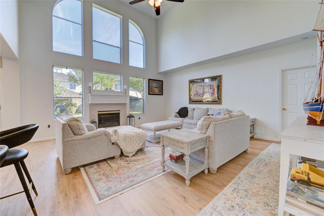 10906 Trail Ridge Drive, Houston, TX 77064
