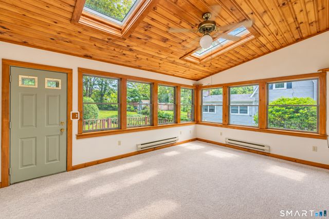 95 Lower Boulevard, New London, CT 06320
