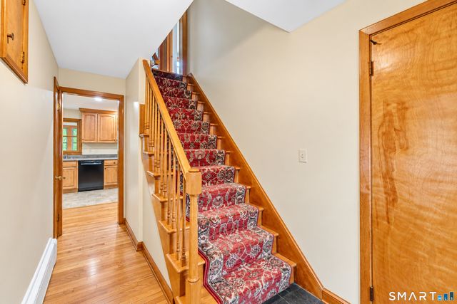 95 Lower Boulevard, New London, CT 06320