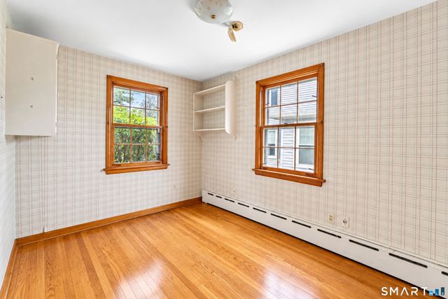 95 Lower Boulevard, New London, CT 06320