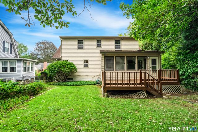 95 Lower Boulevard, New London, CT 06320