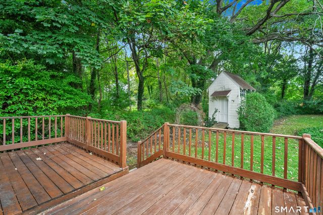 95 Lower Boulevard, New London, CT 06320