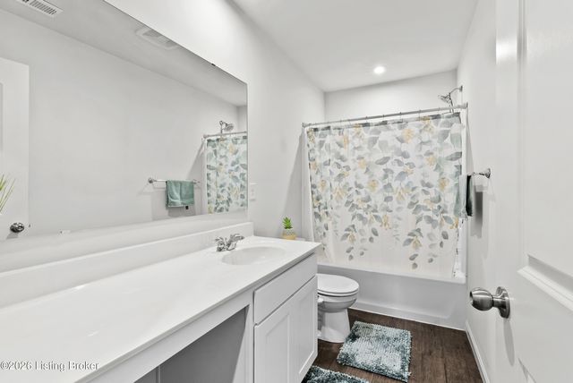 240 Ardmore Crossing Dr, Shelbyville, KY 40065