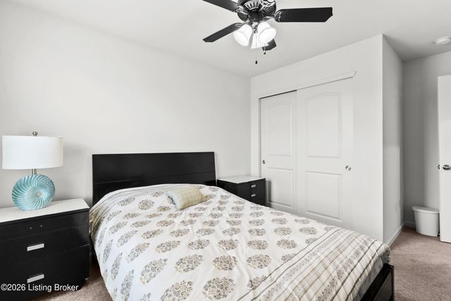 240 Ardmore Crossing Dr, Shelbyville, KY 40065