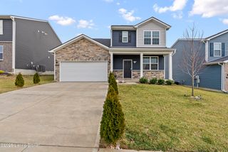 240 Ardmore Crossing Dr, Shelbyville, KY 40065