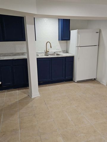 42 N Parkside Avenue G, Chicago, IL 60644