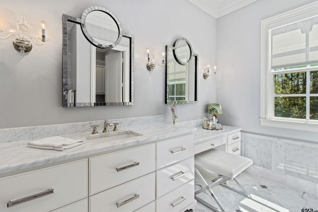 6090 Graemont Blvd, Tyler, TX 75703