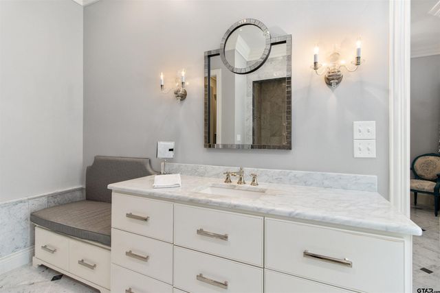 6090 Graemont Blvd, Tyler, TX 75703