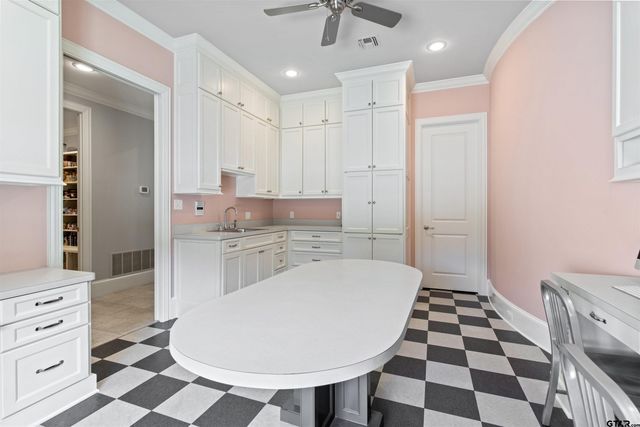 6090 Graemont Blvd, Tyler, TX 75703