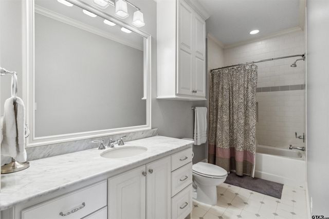 6090 Graemont Blvd, Tyler, TX 75703