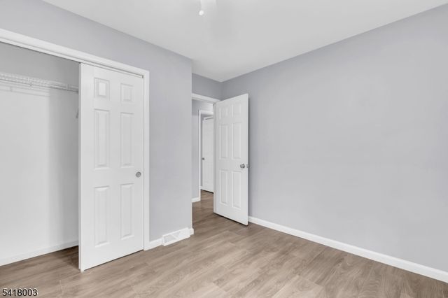 4 Toledo Ct, Hopatcong Boro, NJ 07843