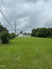 651 N Brightleaf Boulevard, Smithfield, NC 27577