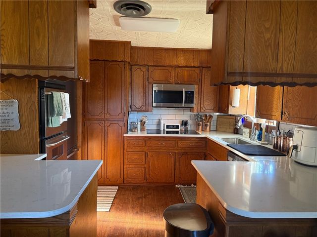 7636 County Road 162, Somerville, TX 77879