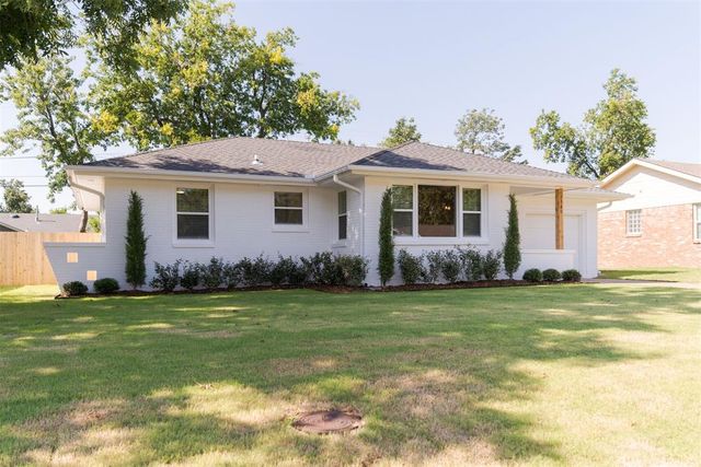 2520 Kings Way, The Village, OK 73120