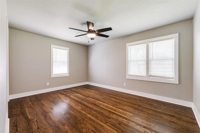 2520 Kings Way, The Village, OK 73120