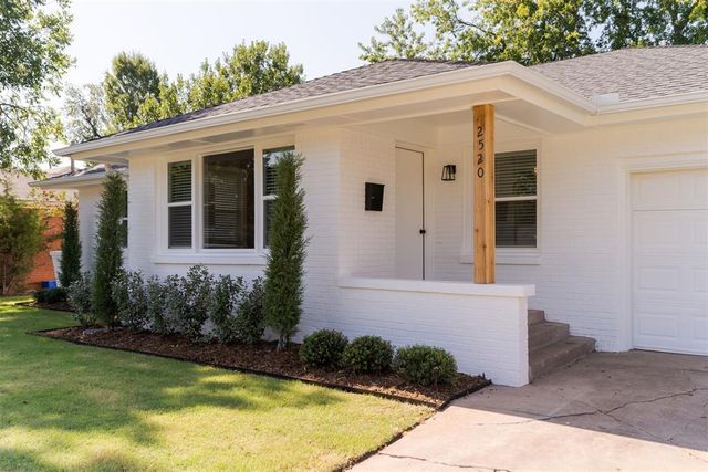 2520 Kings Way, The Village, OK 73120