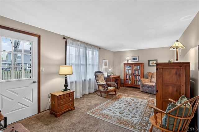 8086 Princess Path, Clay, NY 13090