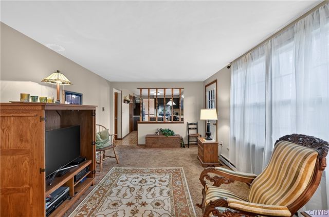 8086 Princess Path, Clay, NY 13090