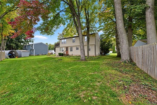 8086 Princess Path, Clay, NY 13090