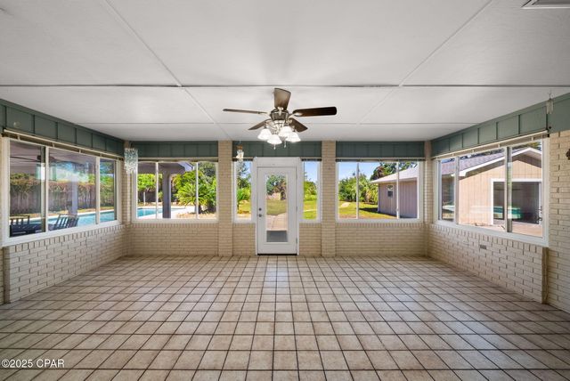 2212 Saint Andrews Boulevard, Panama City, FL 32405