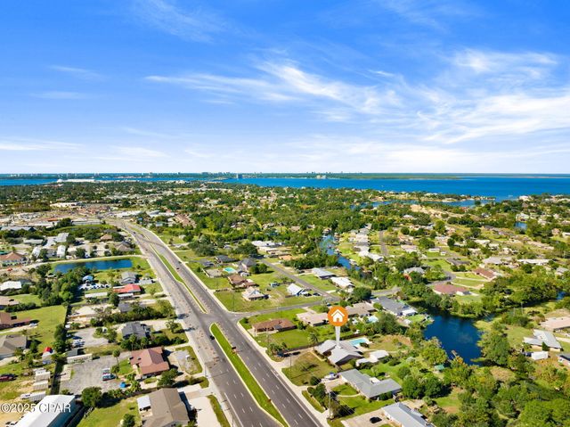 2212 Saint Andrews Boulevard, Panama City, FL 32405