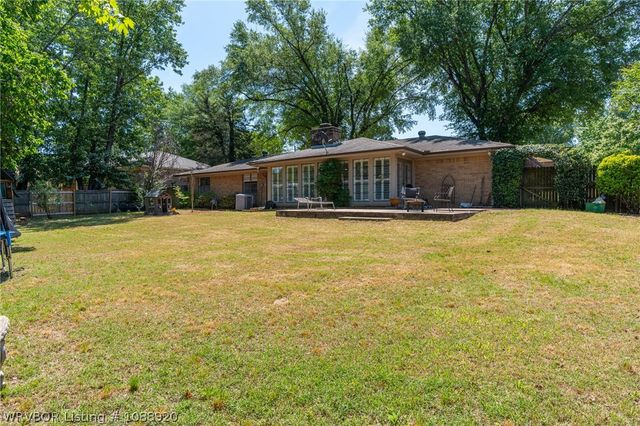 1201 Cartwright Street, Van Buren, AR 72956