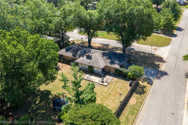 1201 Cartwright Street, Van Buren, AR 72956