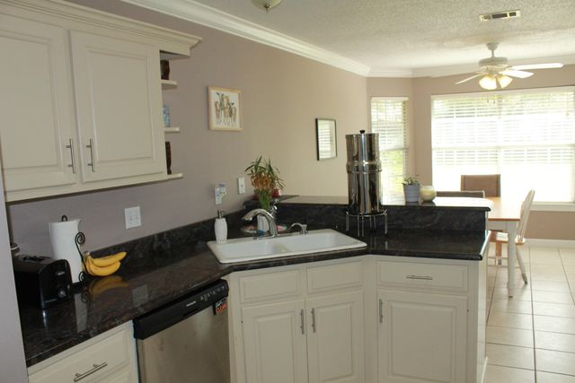 63 Norwich Circle, Niceville, FL 32578