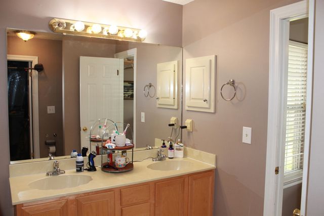 63 Norwich Circle, Niceville, FL 32578