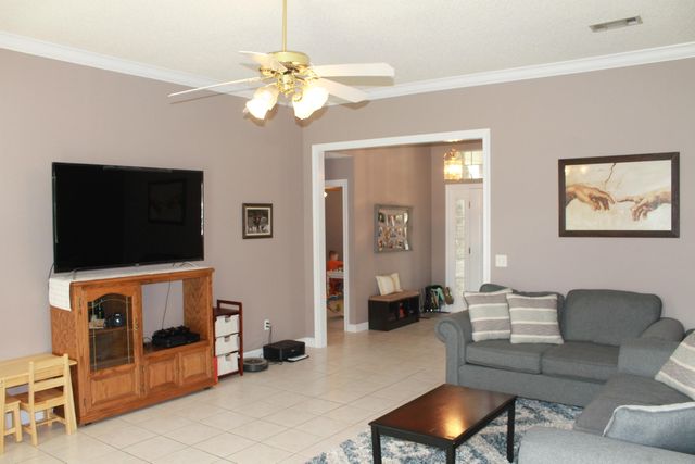63 Norwich Circle, Niceville, FL 32578