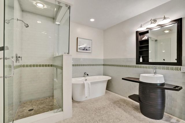 2441 SW 28th Avenue, Fort Lauderdale, FL 33312