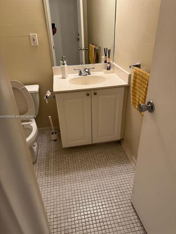 19380 Collins Ave 707, Sunny Isles Beach, FL 33160