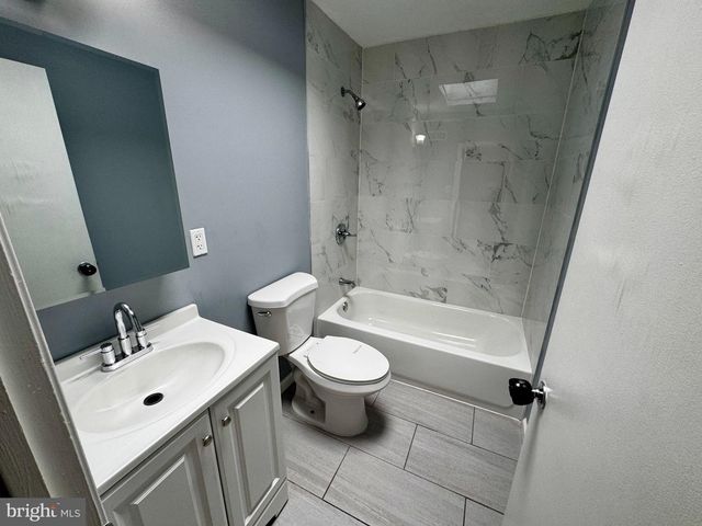 8519 MARSDEN ST, Philadelphia, PA 19136