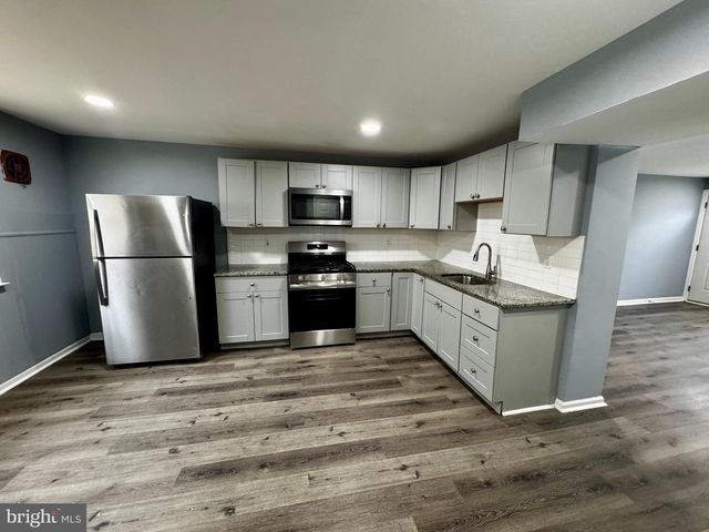 8519 MARSDEN ST, Philadelphia, PA 19136