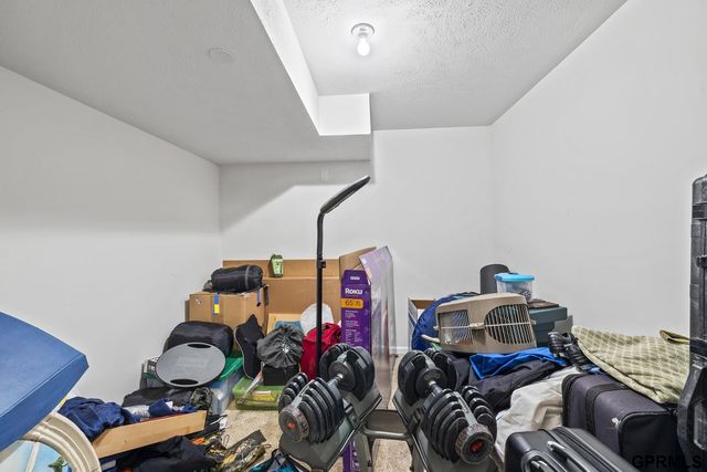 2135 Mullen Road, Omaha, NE 68124
