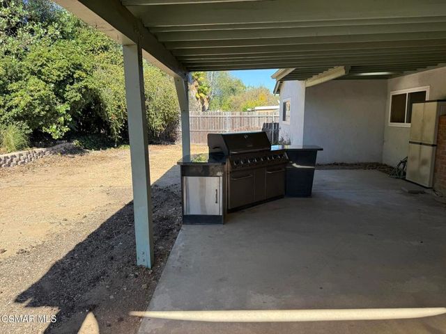 749 Kitty Street, Newbury Park, CA 91320