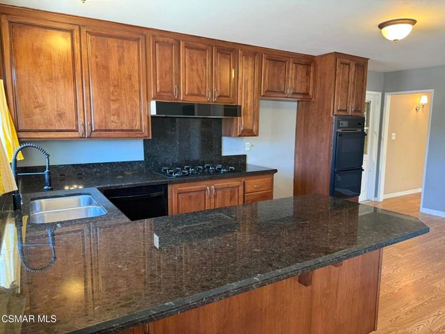 749 Kitty Street, Newbury Park, CA 91320