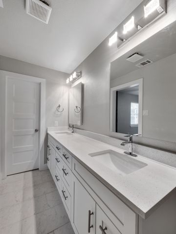 3512 Mayhew Drive, Dallas, TX 75228