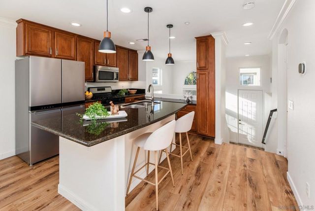 3710 Mykonos Ln 172, San Diego, CA 92130