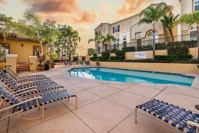 3710 Mykonos Ln 172, San Diego, CA 92130