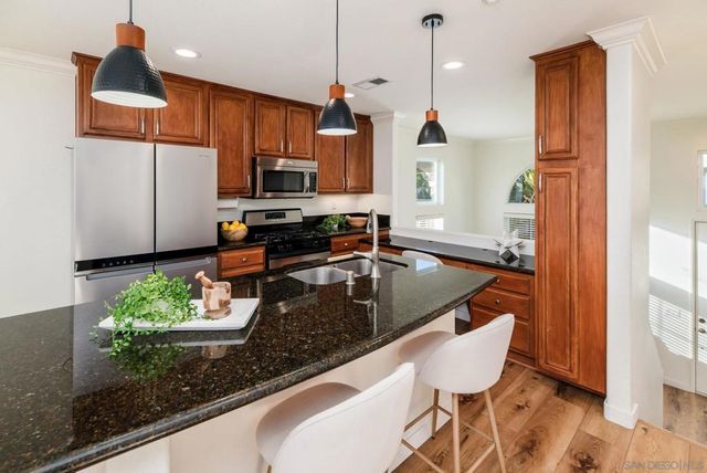 3710 Mykonos Ln 172, San Diego, CA 92130