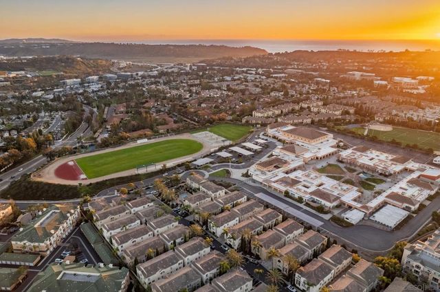 3710 Mykonos Ln 172, San Diego, CA 92130