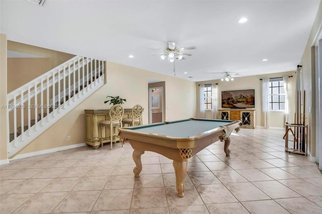 3835 Crestwood Cir, Weston, FL 33331