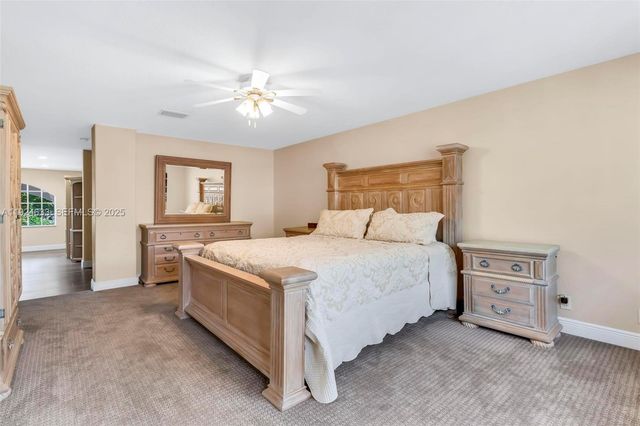 3835 Crestwood Cir, Weston, FL 33331